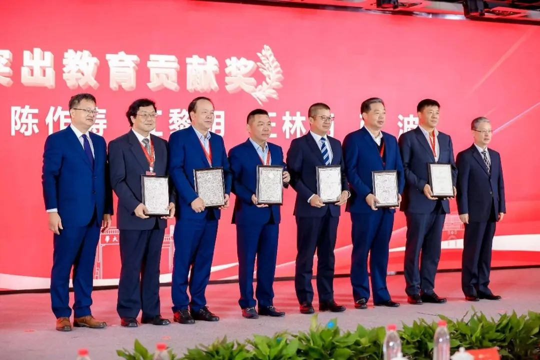 1701744913978009.jpeg 640-60.jpeg