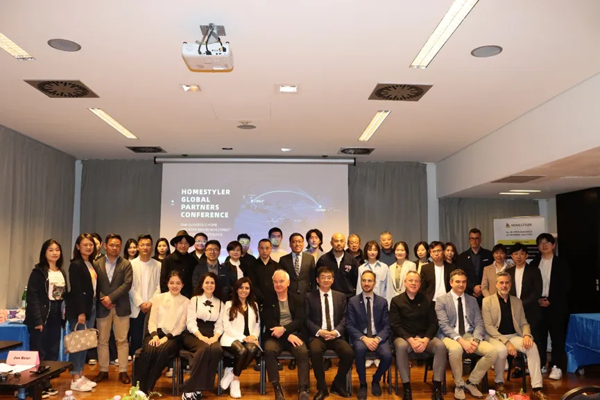 ��������&ldquo;3D+AI&rdquo;�Ƽ��ȳ�����������������ga�ƽ��ƽ̨֮��Я��ga�ƽ��ƽ̨��Ƽ������62���������ʼҾ�չ